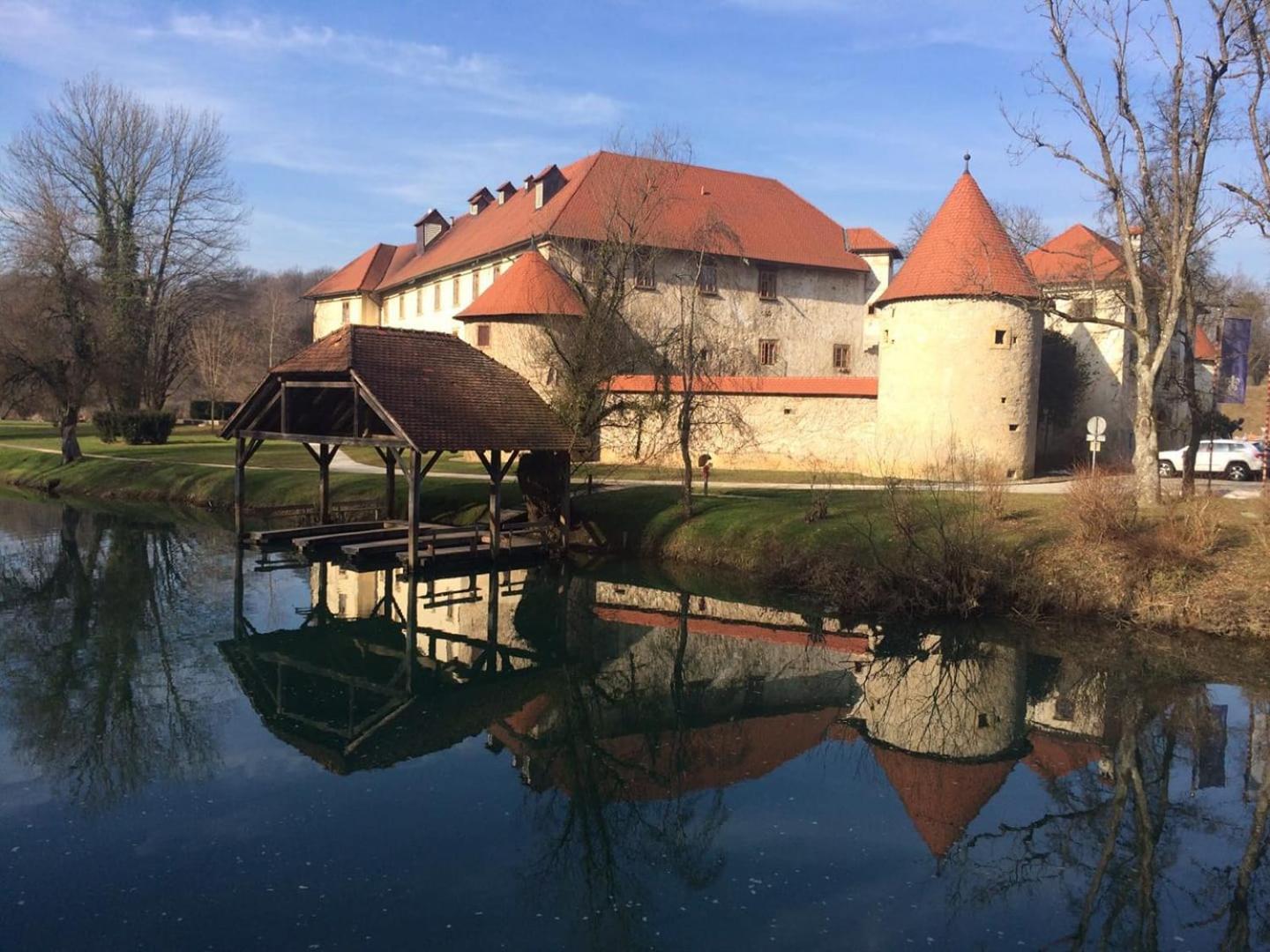 Apartment Preseren Šmarješke Toplice Zewnętrze zdjęcie